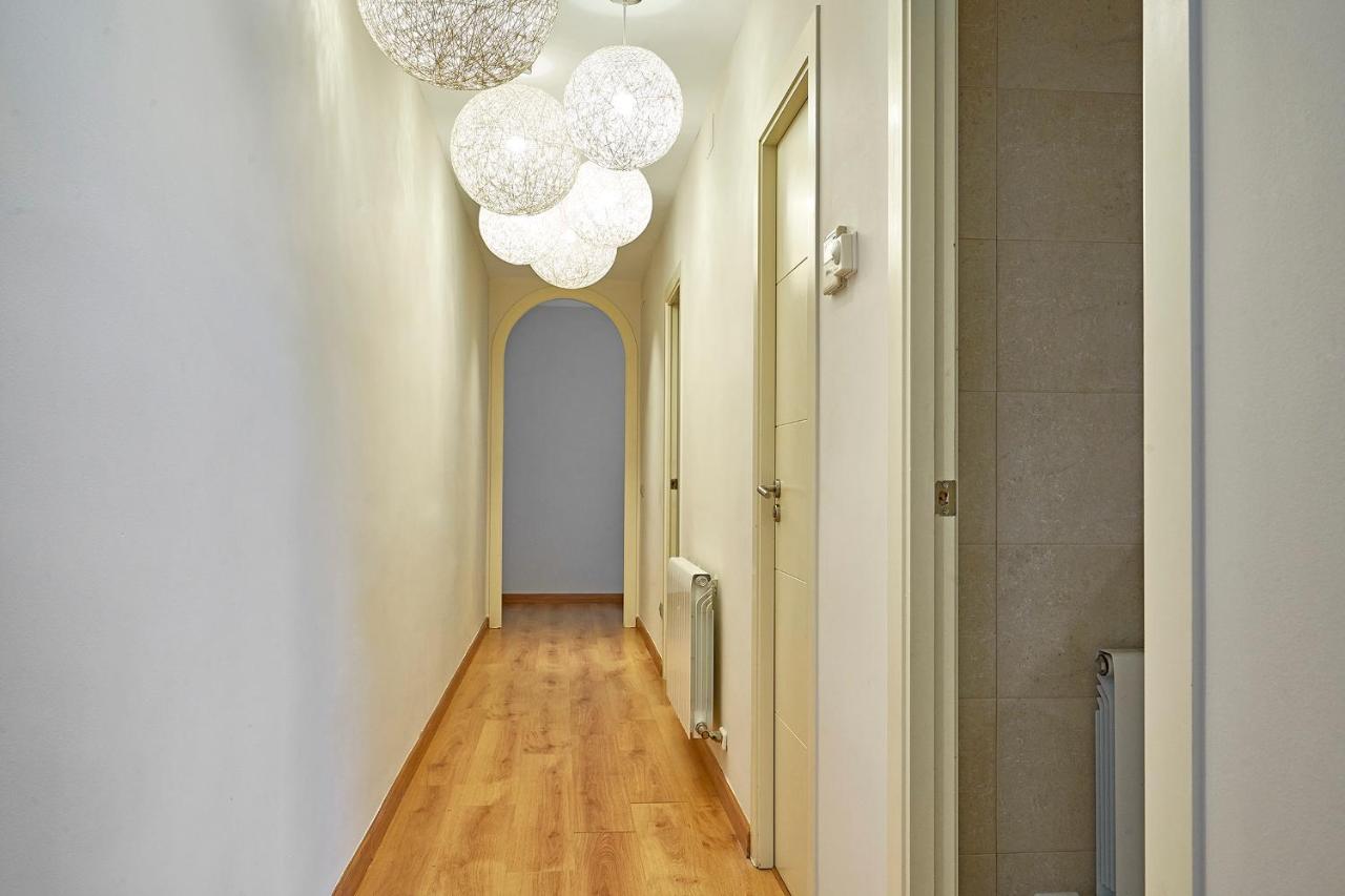 Barcelona Sants Station Apartments Esterno foto